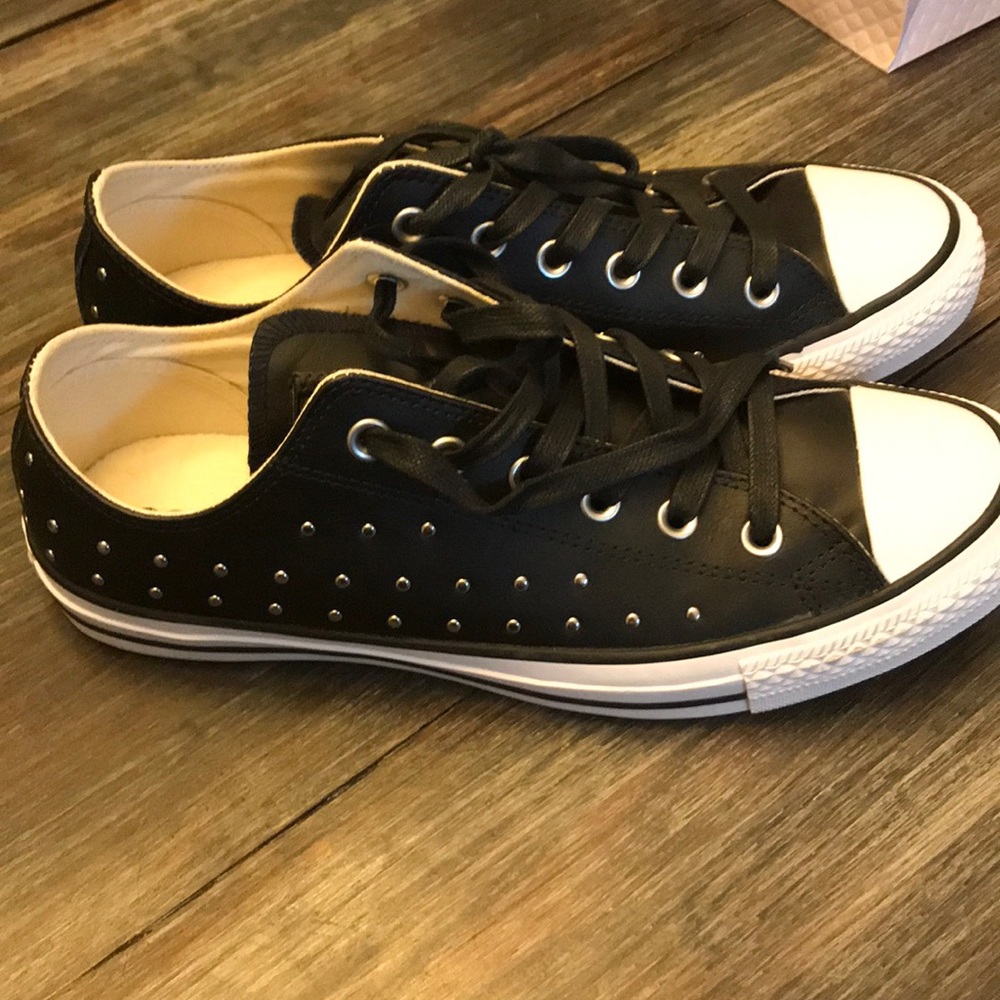 Converse - Studded Black Leather 🔥